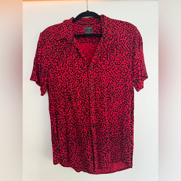 Guess Other - GUESS Men’s Short Sleeve Button Up Small